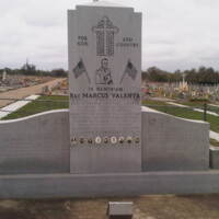 Praha TX WWII Memorial and Graves.jpg