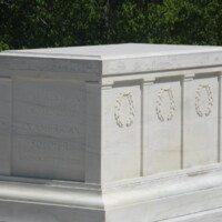 US Tomb of the Unknown ANC.JPG