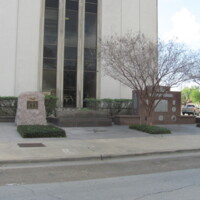 Victoria County TX War Memorial.JPG