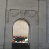 Menin Gate at Ypres17.JPG