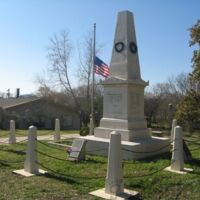 Truer Der Union Monument Civil War Comfort TX .jpg